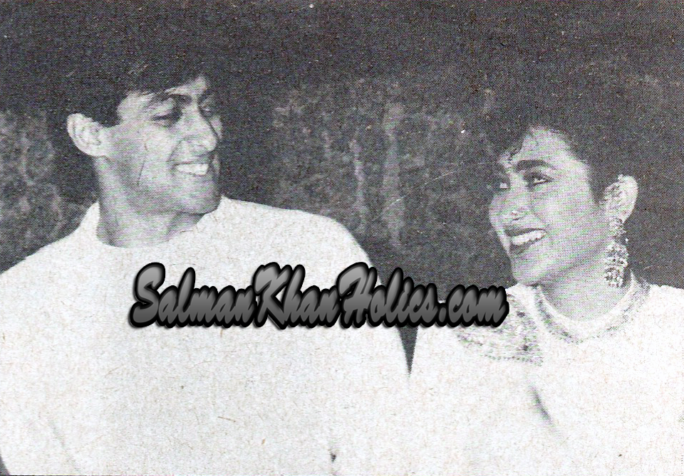 Salman Khan and Karisma Kapoor at the premiere of *Jaagruti* (1993)!! Tumblr_mjmuswKZAG1qctnzso2_r2_1280