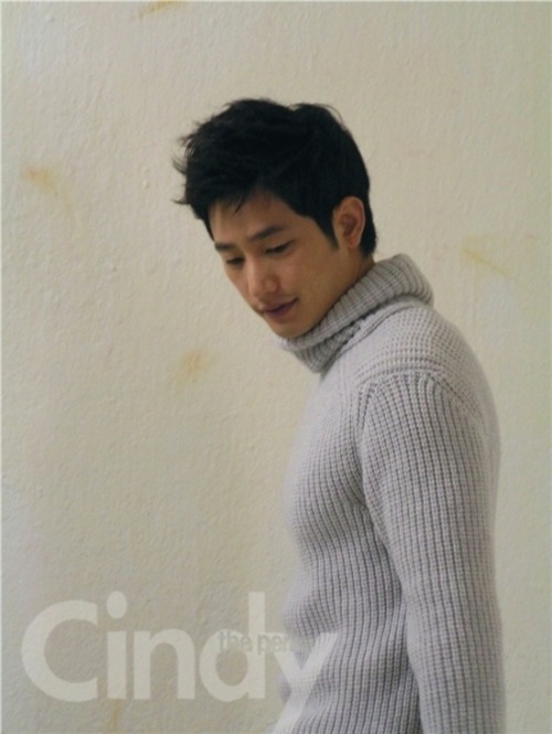 Park Shi Hoo / Пак Ши Ху Tumblr_mkqr8pSxgQ1s4mul3o1_r1_500