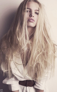 Daphne Groeneveld Tumblr_mgxenaro3I1qmxjxqo8_250