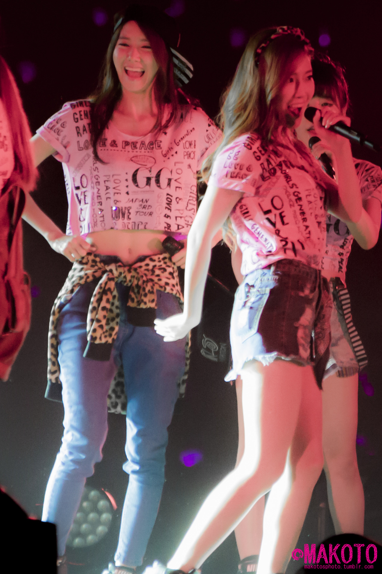 [PIC][26-04-2014]Hình ảnh mới nhất từ Tour diễn vòng quanh Nhật Bản thứ 3 - "LOVE&PEACE" của SNSD - Page 2 Tumblr_n4o36zQE141spilbao1_1280