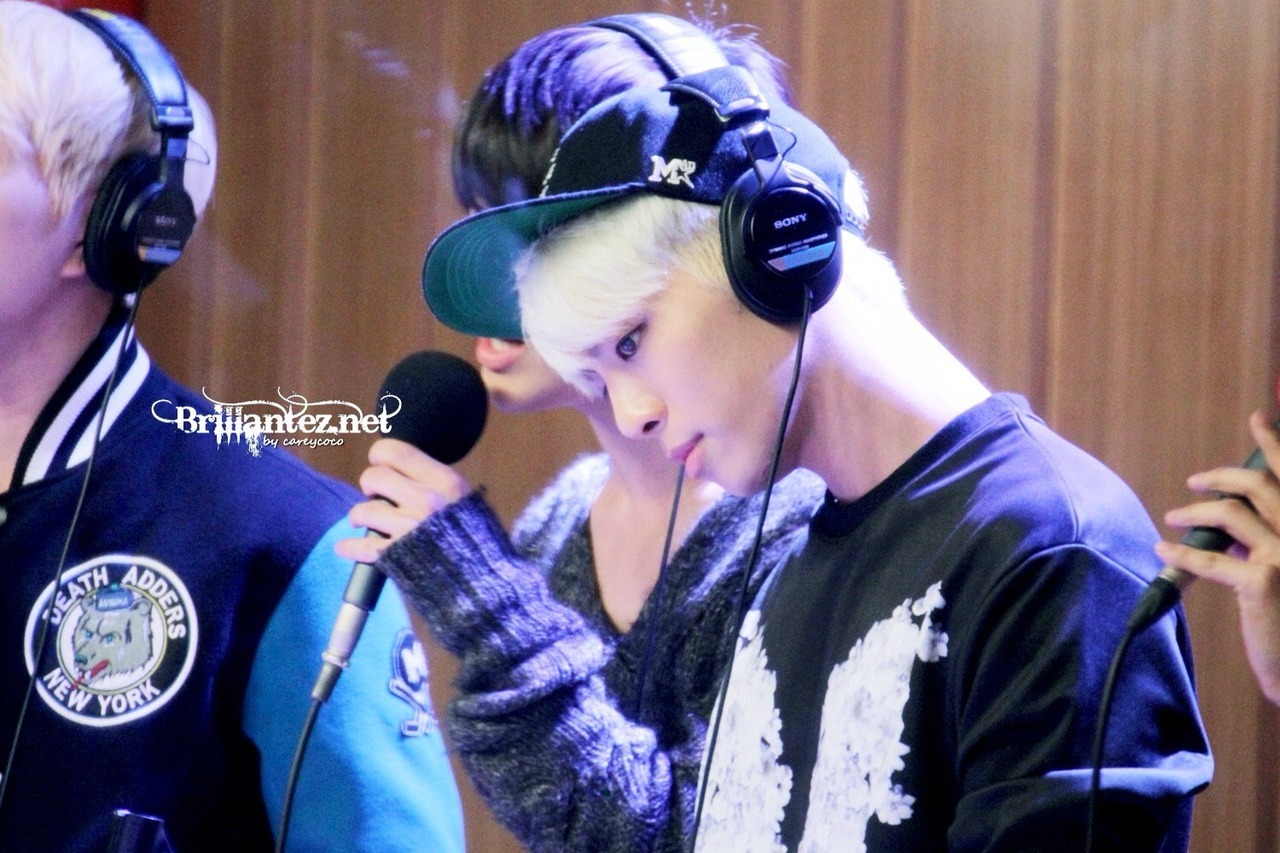 131024 Jonghyun @ SBS Power FM ‘Cultwo Show’ Tumblr_mv6n64Xz7e1qzk8j4o1_1280