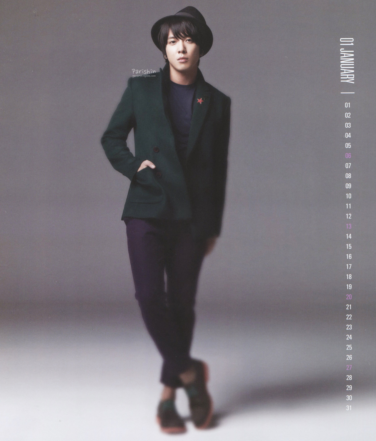 [Scans] Season Greeting 2013 Tumblr_mf8zst8vq81rgxfbio1_1280