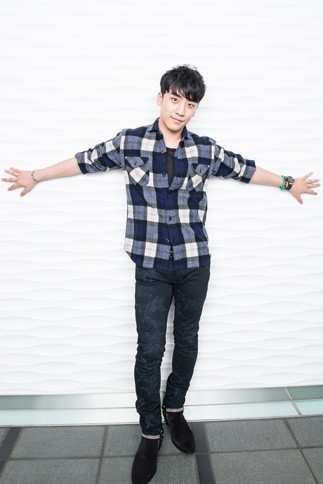 [24/10/2013][Photos] Seungri trên tạp chí VVVI Style Second Season vol. 1 Tumblr_mv5unizF4g1qbfg54o5_400