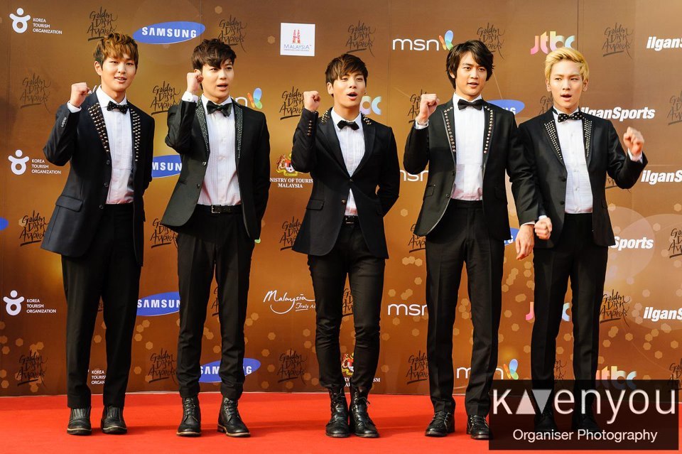 130115 SHINee @ 27th Golden Disk Awards Tumblr_mgnz2oFaRc1qdtvhxo1_1280