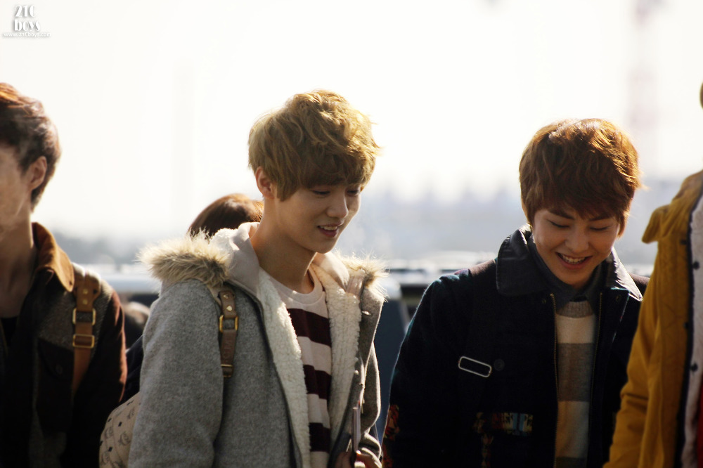 [Fantaken] 081212 EXO M XiuMin @ Incheon + Beijing Airport Tumblr_meqcksmSd71rypxkgo2_1280