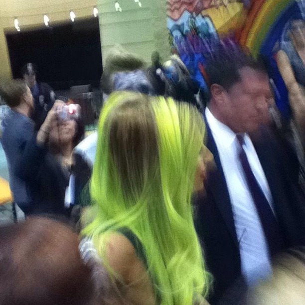 Gaga gets neon weave ready as she greets fans at the born brave bus Tumblr_mhtncgpeVR1qm9co3o2_1280