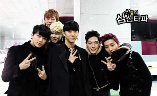 PIC| سيكرت و B.A.P في راديو Shimshim Tapa بتاريخ 140101 .. Tumblr_myqo22RNkc1rnkj5ho1_500