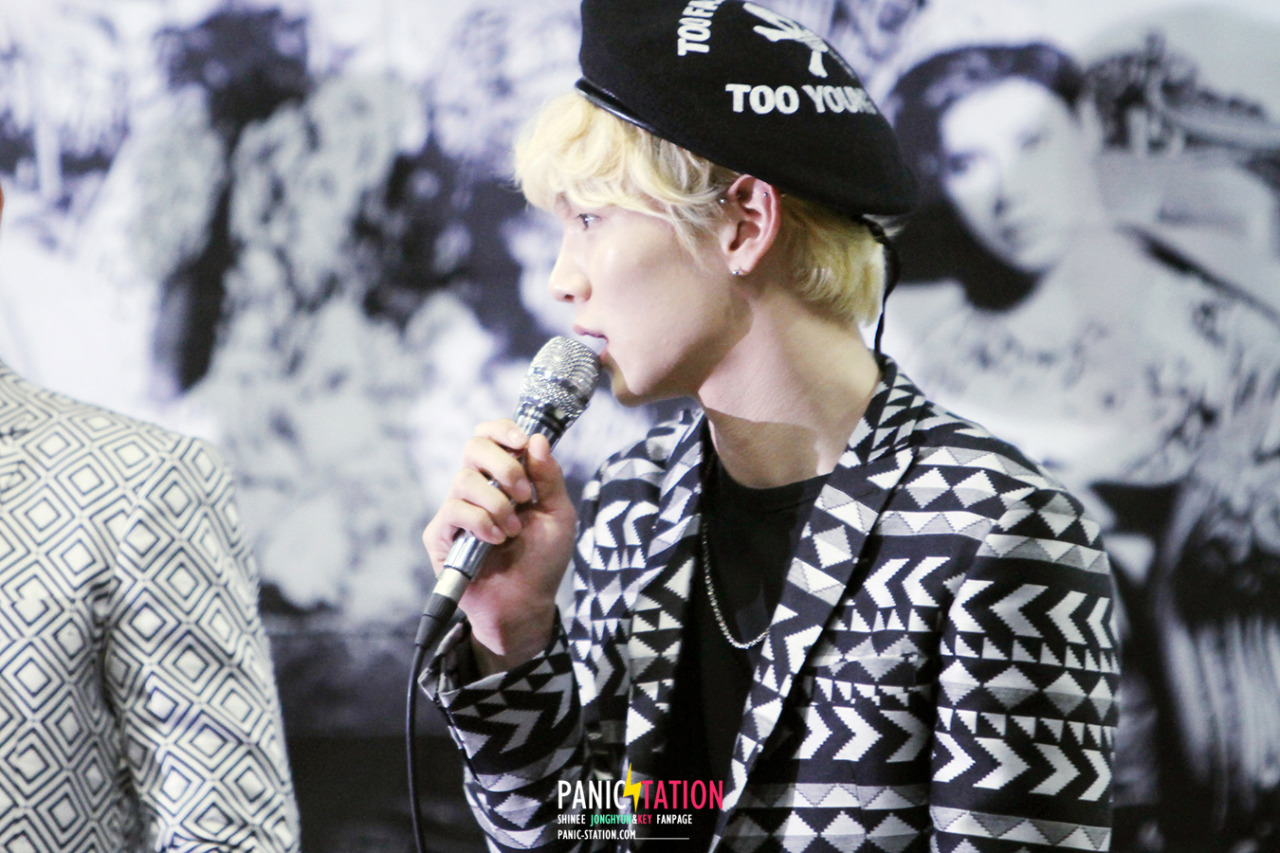 130314 Key @ "Dream Girl" Fansigning #5: Coex fansign Tumblr_mjpomqYxEA1r5kb7po1_1280