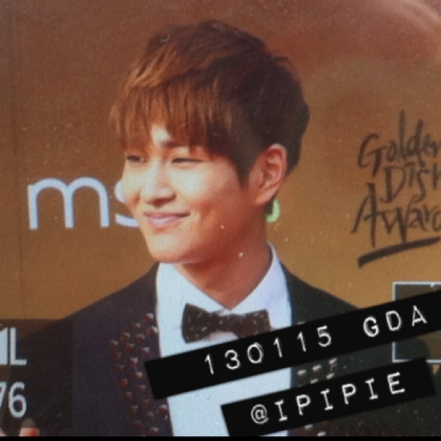 130115 Onew @ 27th Golden Disk Awards Tumblr_mgnx9fmvWZ1rtjlxyo1_1280