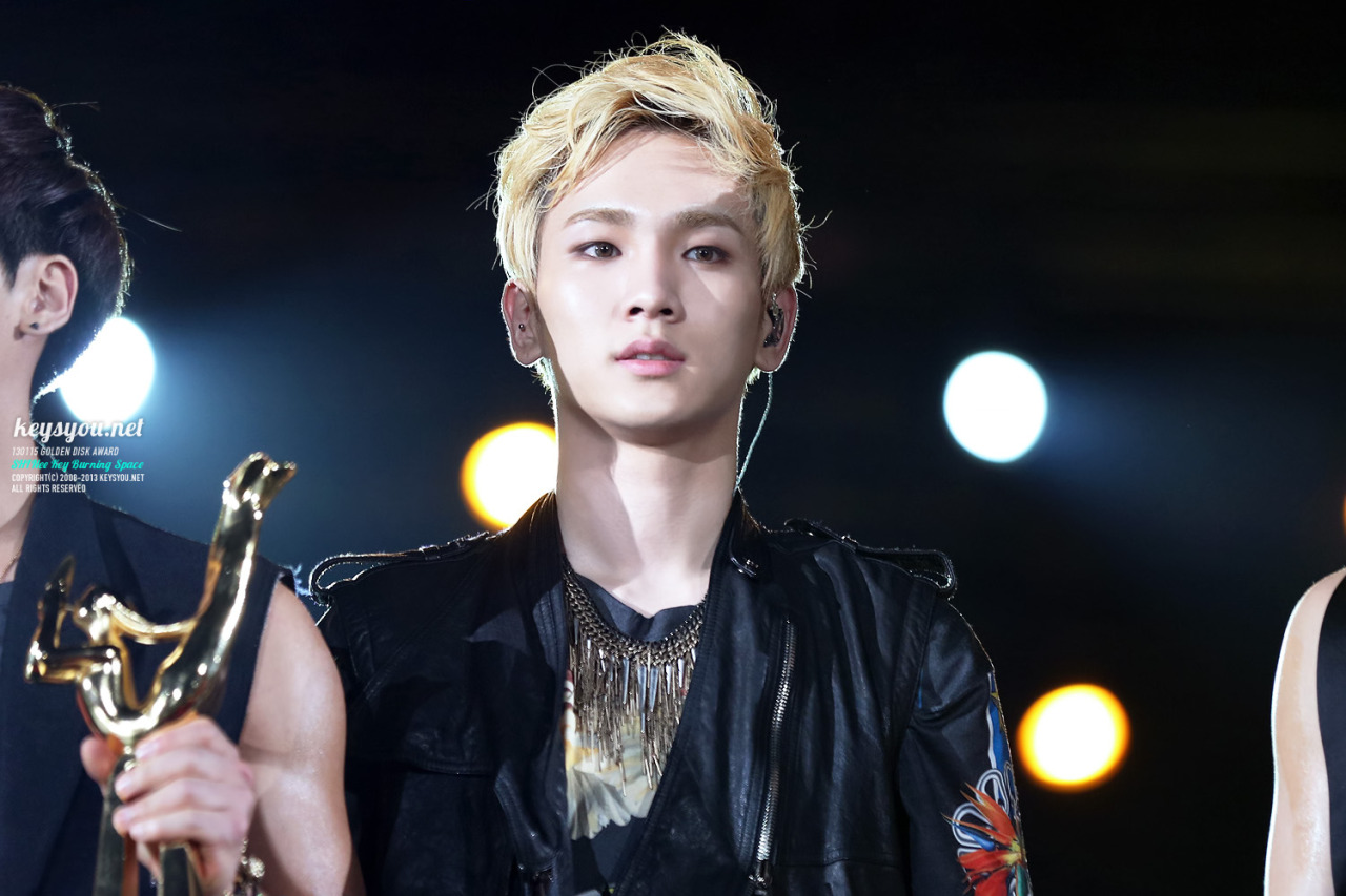 130115 Key @ 27th Golden Disk Awards Tumblr_mgrgq2QmA51r5kb7po1_1280