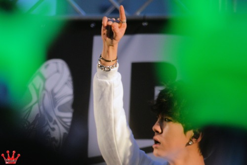 FAN.TAKEN| صور B.A.P في الحدث المصغّر في Fukuoka بتاريخ 140403 Tumblr_n3gw80inOr1tnwedxo3_500