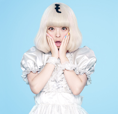 Kyary Pamyu Pamyu >> Album "Pika Pika Fantajin" - Página 6 Tumblr_mu40s6SYTd1qg3b1wo2_500