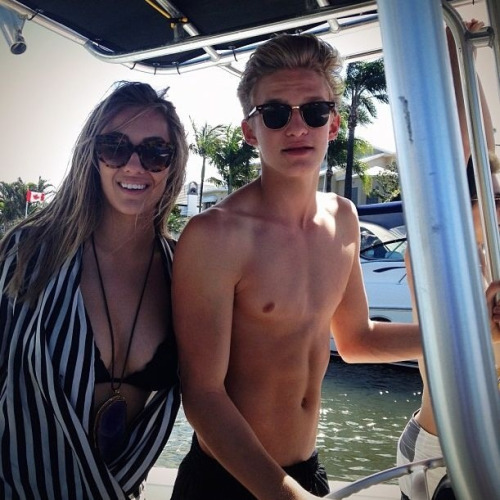 Cody Simpson Tumblr_mfog69bBXK1rdn84ko1_500