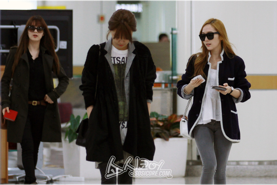 [PIC][28-03-2013]SNSD trở về Hàn Quốc vào chiều nay Tumblr_mkduniUNyE1rs68xto2_1280