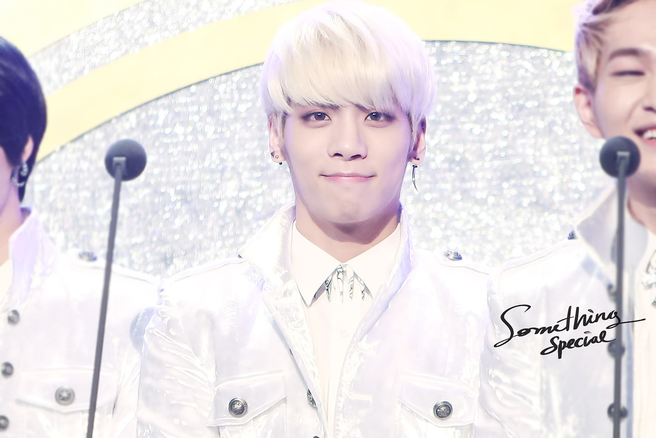 140123 Jonghyun @ '23rd Seul Music Awards' Tumblr_mzwzpdXZA61qzk8j4o1_1280