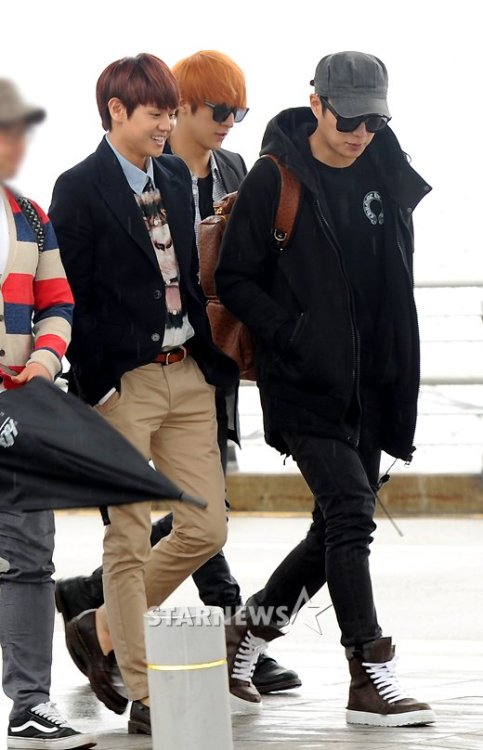 [PICS] [20.04.13] Doojoon @ Incheon Airport to Taiwan Tumblr_mlj7d81JzM1qzjehuo3_500