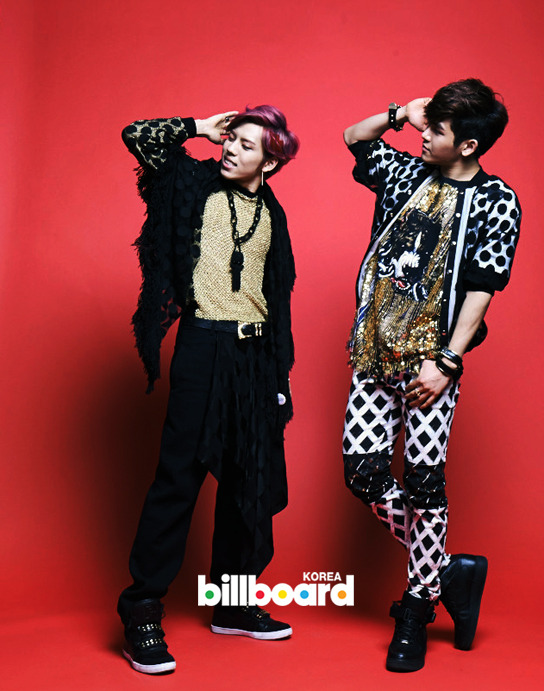 [MAG] BillBoard - Dongwoo и Hoya ^^ Tumblr_mi62j1fYil1rm4rako1_1280