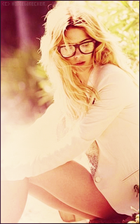 Ashley Benson Tumblr_mpbgoxMjxQ1sufuxpo7_250