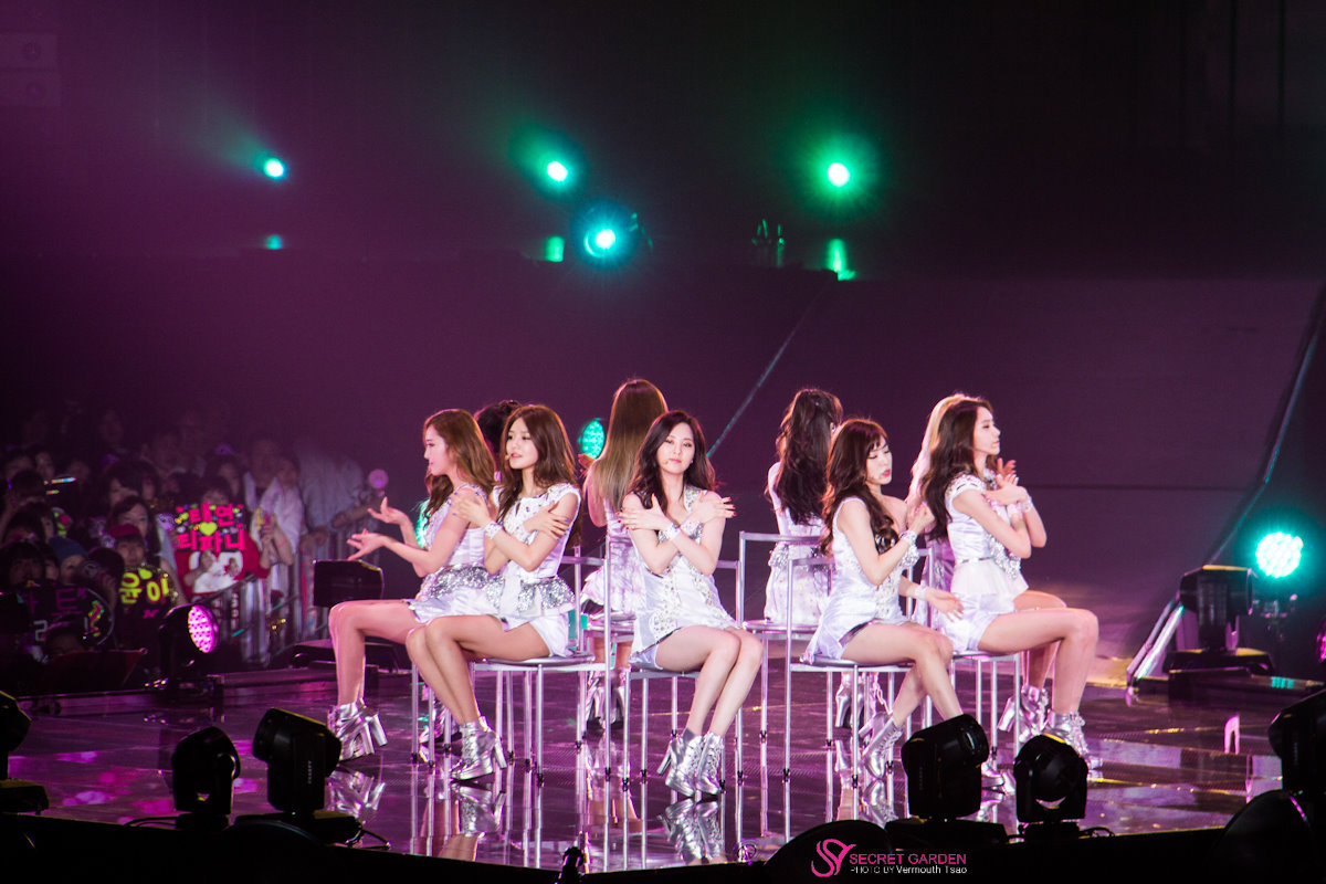 [PIC][26-04-2014]Hình ảnh mới nhất từ Tour diễn vòng quanh Nhật Bản thứ 3 - "LOVE&PEACE" của SNSD - Page 3 Tumblr_n4qkx6YRvD1sewbc1o1_r1_1280