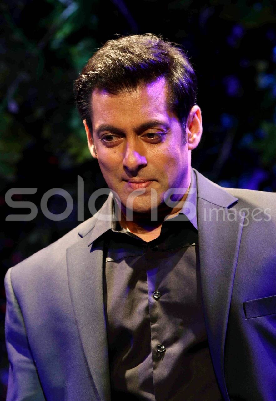 salman - ★ Salman Khan at Bigg Boss 7 Press Con (September 11, 2013) !!  Tumblr_msz9cinuzN1qctnzso3_1280