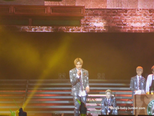  FAN.TAKEN| صور B.A.P في Live On Earth في “دوسلدروف بألمانيا ” بتاريخ 140503  Tumblr_n51s3uJ5uQ1qjhy5ko1_500