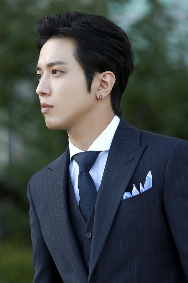 [Dossier] Yonghwa / Park Seju @ Marry Him If You Dare (Future's Choice) Tumblr_muc367IPfI1rgxfbio2_1280