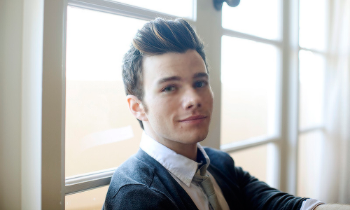 Chris Colfer Appreciation Thread!--part 5 - Page 33 Tumblr_mmoz4wtxdE1qe476yo1_500