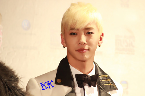 PICz| صور لـB.A.P في هونغ كونغ بتاريخ 30-11-2012 !! Tumblr_ml3qulqqC51rnkj5ho1_500