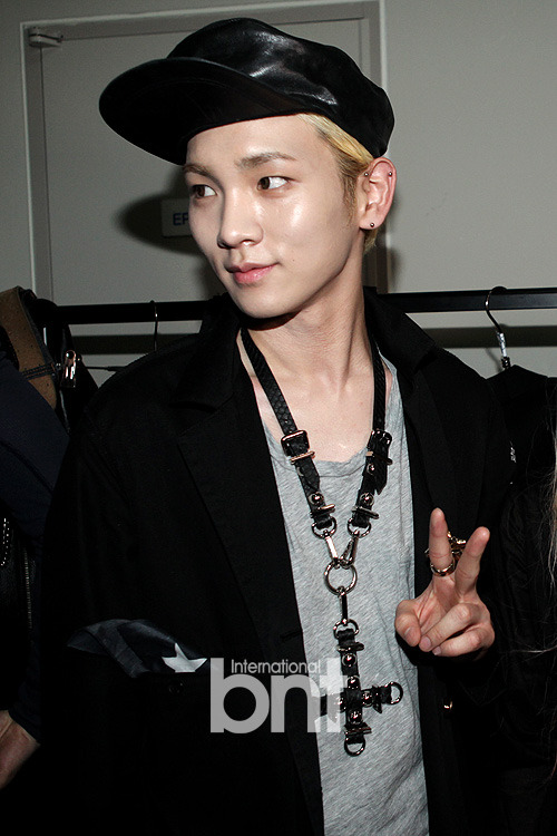 130326 Key @ Seoul Fashion Week Tumblr_mka6qaeg6p1r5kb7po1_500