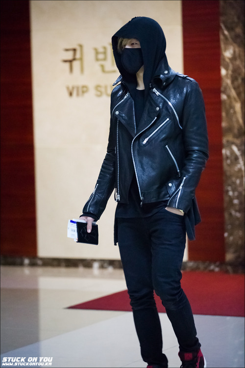 FAN.TAKEN| صور B.A.P في مطار Gimpo الدولي متوجهين إلى اليابان .. Tumblr_n321j35uqu1rnkj5ho1_500