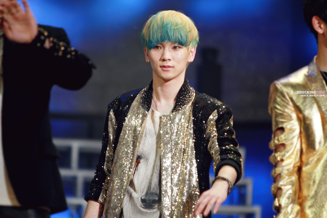 130131 Key @ Seoul Music Awards Tumblr_mhj9f9HyuG1r5kb7po1_1280