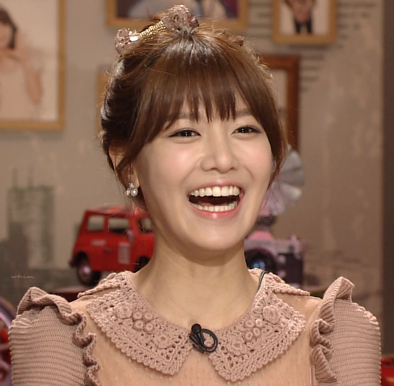  [PICS] Sooyoung / SBS Night of TV Entertainment Tumblr_mgtp7kD4R61rheyf6o3_1280