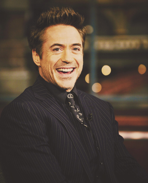 Kedvenc Képeink Robert Downey Jr.-ról - Page 5 Tumblr_mfr415loDM1qe3n2wo1_500