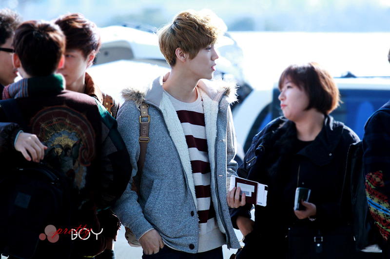 121208 Beijing International Airport [15P] Tumblr_mew83lNfuk1riav2to1_1280