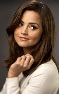 Jenna-Louise Coleman Tumblr_mmvbs0oqI71rlwdy6o2_250