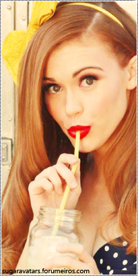 Holland Roden Tumblr_modv4yfv551rewzbho2_250