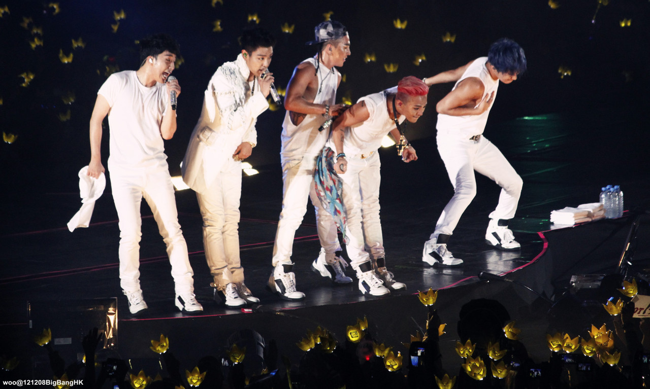 [PhoHD] ALIVE Tour 2012 ở Hồng Kông (8-9-10/12/2012) Tumblr_mernyp3CSL1rhpiaho3_1280