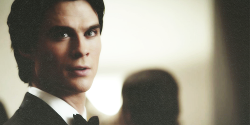 Um Ano com Damon Salvatore - Página 2 Tumblr_mi306x3AMS1rm2uilo5_500