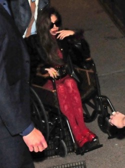 Pictures Of Gaga From Her Birthday Tumblr_mkhvt0pUwd1r68m72o1_250