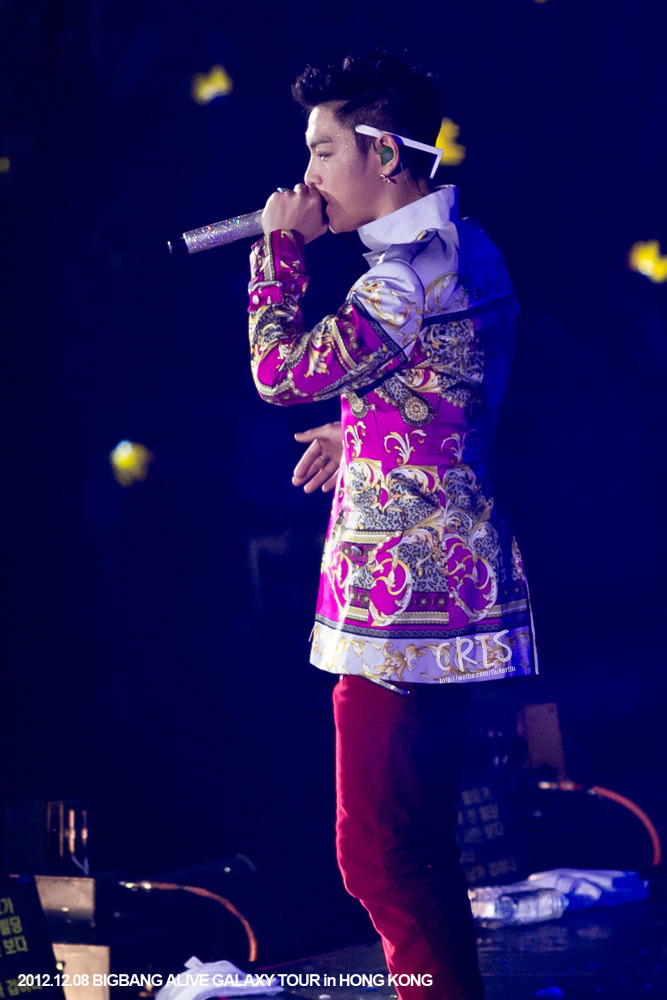 [PhoHD] ALIVE Tour 2012 ở Hồng Kông (8-9-10/12/2012) Tumblr_mestwlG9Ul1qb2yato7_1280