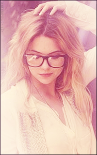 Ashley Benson Tumblr_mpbgoxMjxQ1sufuxpo9_250