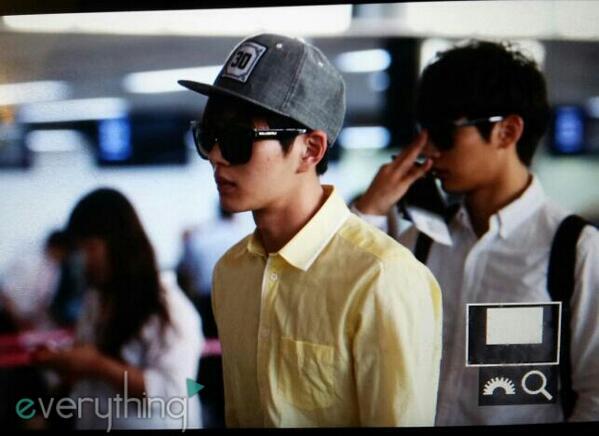 130824 SHINee @ Aeropuerto de Gimpo hacia Japón Tumblr_ms0czyX38g1r8fs1io1_1280