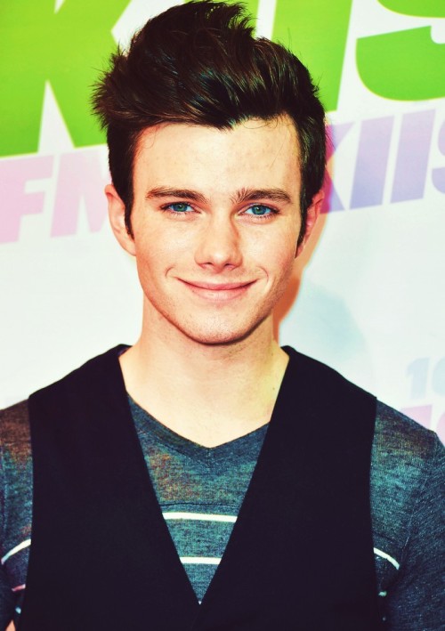 Chris Colfer Appreciation Thread!--part 5 - Page 32 Tumblr_mmnssxwcGE1rtaq6ro1_500