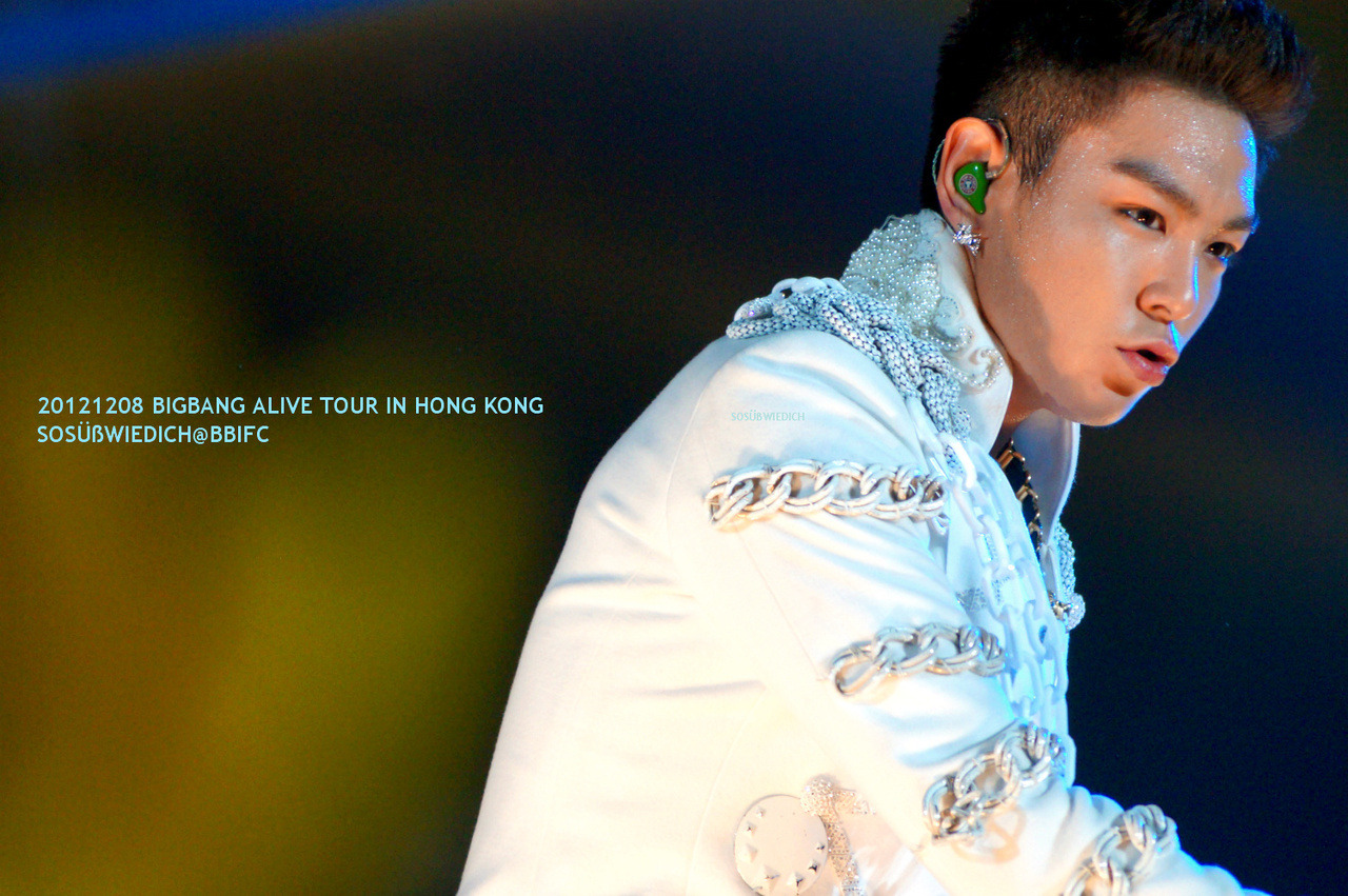 [PhoHD] ALIVE Tour 2012 ở Hồng Kông (8-9-10/12/2012) Tumblr_merae1Omh21rhpiaho1_1280