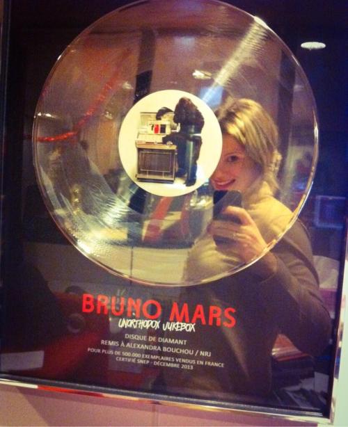 Bruno Mars >> Era 'Unorthodox Jukebox' - Página 27 Tumblr_mya9ih9J211qkh7fio1_500