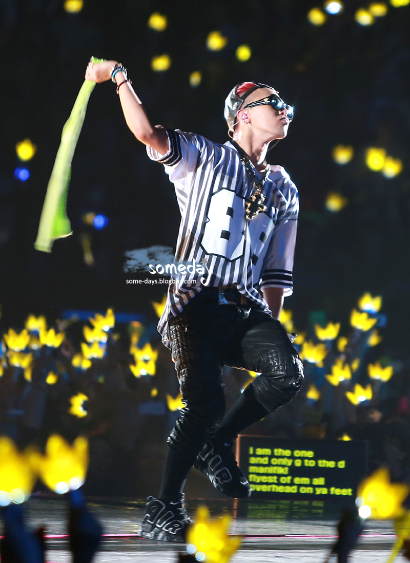 [PhoHD] ALIVE Tour 2012 ở Hồng Kông (8-9-10/12/2012) Tumblr_mesv6sPWGu1qb2yato5_1280