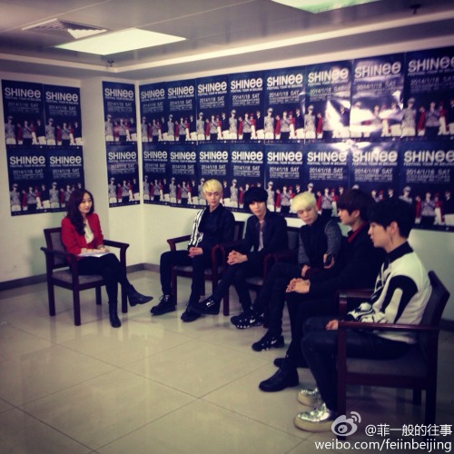 [Weibo] 140120 SHINee Special Interview en Beijing Tumblr_mznk6armhO1qdtvhxo2_500