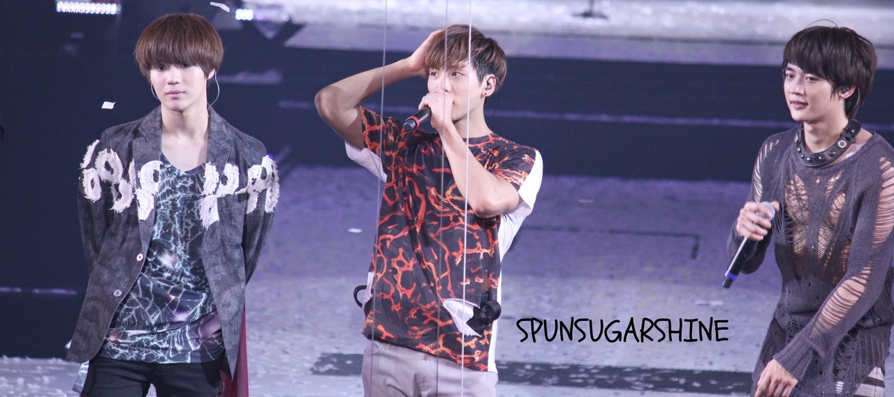 121208 SHINee @ SWCII en Singapur Tumblr_mere7e3IhH1qdtvhxo6_1280