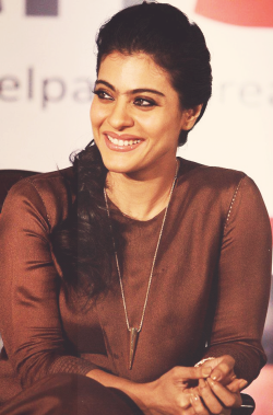 Kajol Devgan Mukherjee Tumblr_ms8kzcgVWD1r8787co6_250