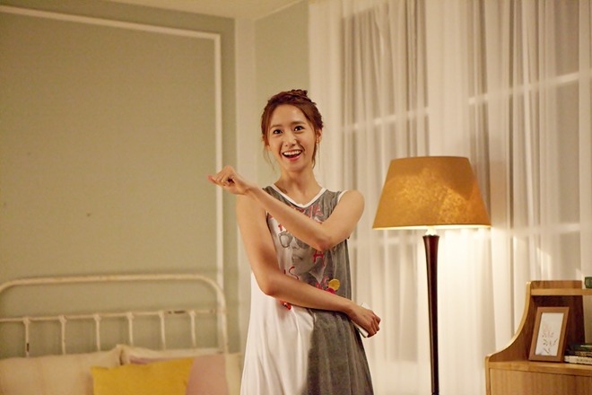  [PICS] YoonA - SK Telecom CF Tumblr_mkz2jpwdTj1qb1285o2_1280